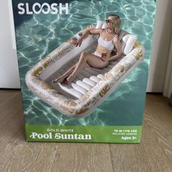 Gold White Pool Suntan