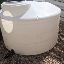 800 gallon water tank for sale