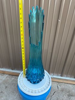 Vintage LE Smith Blue Vase