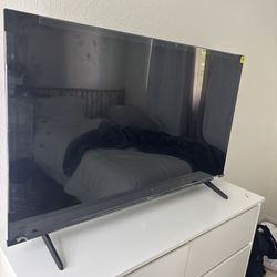 TV Hisense 50”