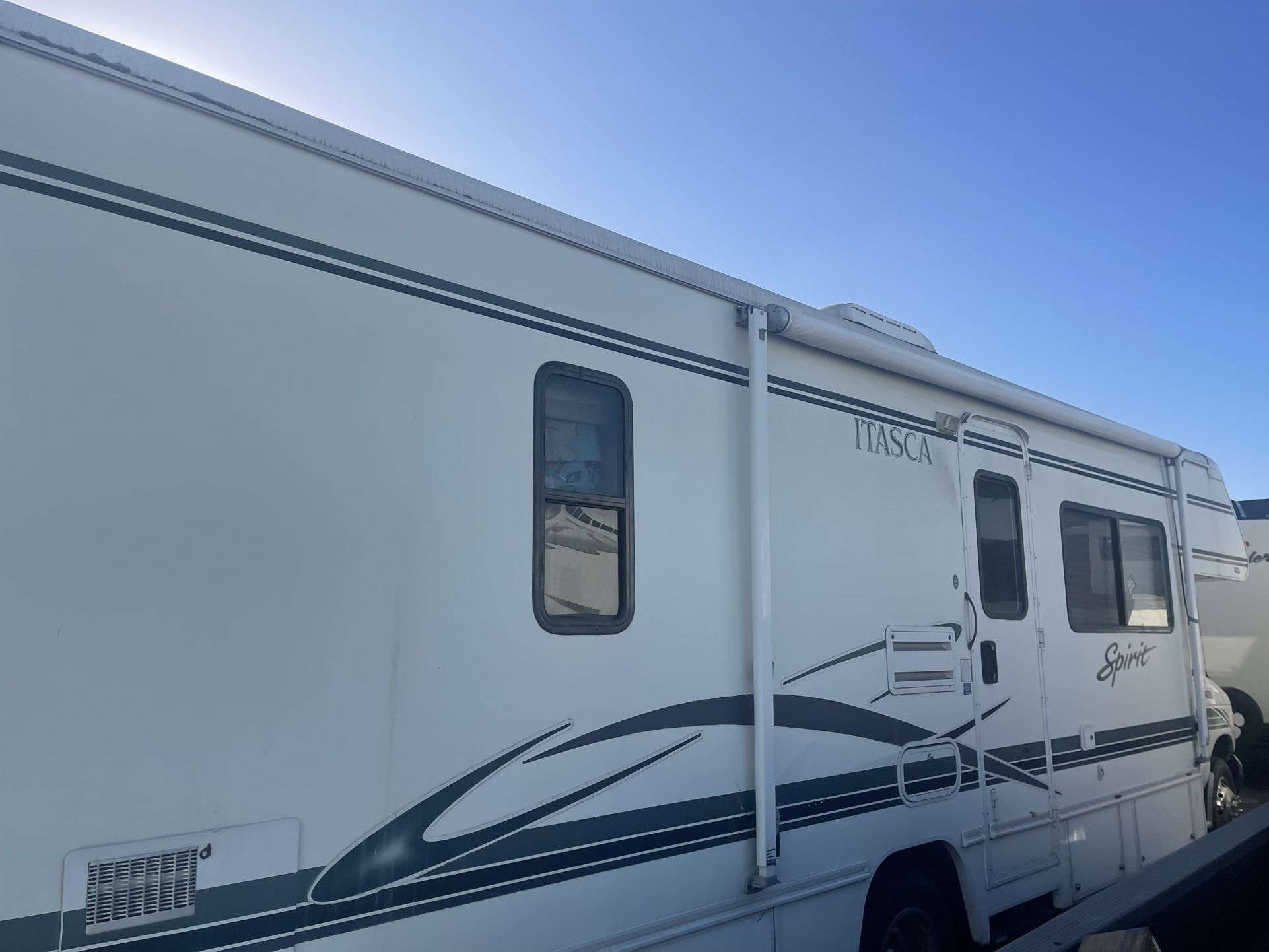 2004 Ford Itasca