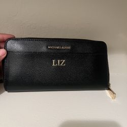 Wallets Make An Offer 