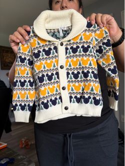 Janie and Jack boys Christmas sweater 18-24 months