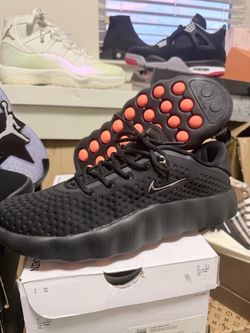 Nike Minds