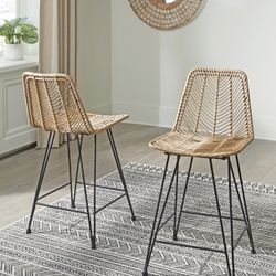 Angentree Counter Height Woven Seat Bar Stool (Set of 2)