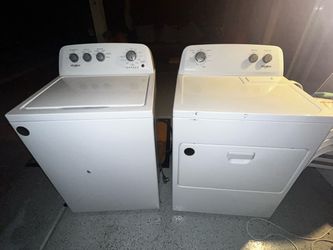 Whirlpool washer and dryer set