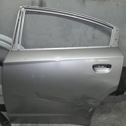 2011–2023 DODGE CHARGER REAR DRIVER SIDE DOOR SHELL OEM (contact info removed)5AA