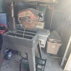 TABLE SAW