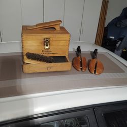SHOE SHINE KIT
