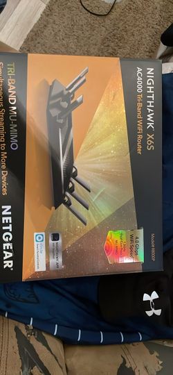 Netgear Nighthawk X6S AC4000 Tri-Band WiFi Router
