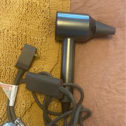 Dyson Blow Dryer 