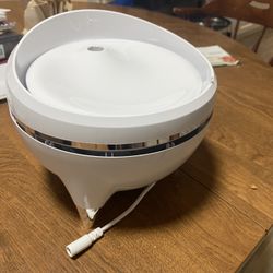 Small Dog Or Cat Water Dish