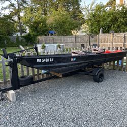 14” John boat 