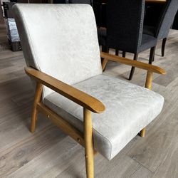 Minimalist Chair 