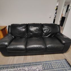 Black Leather Couch 