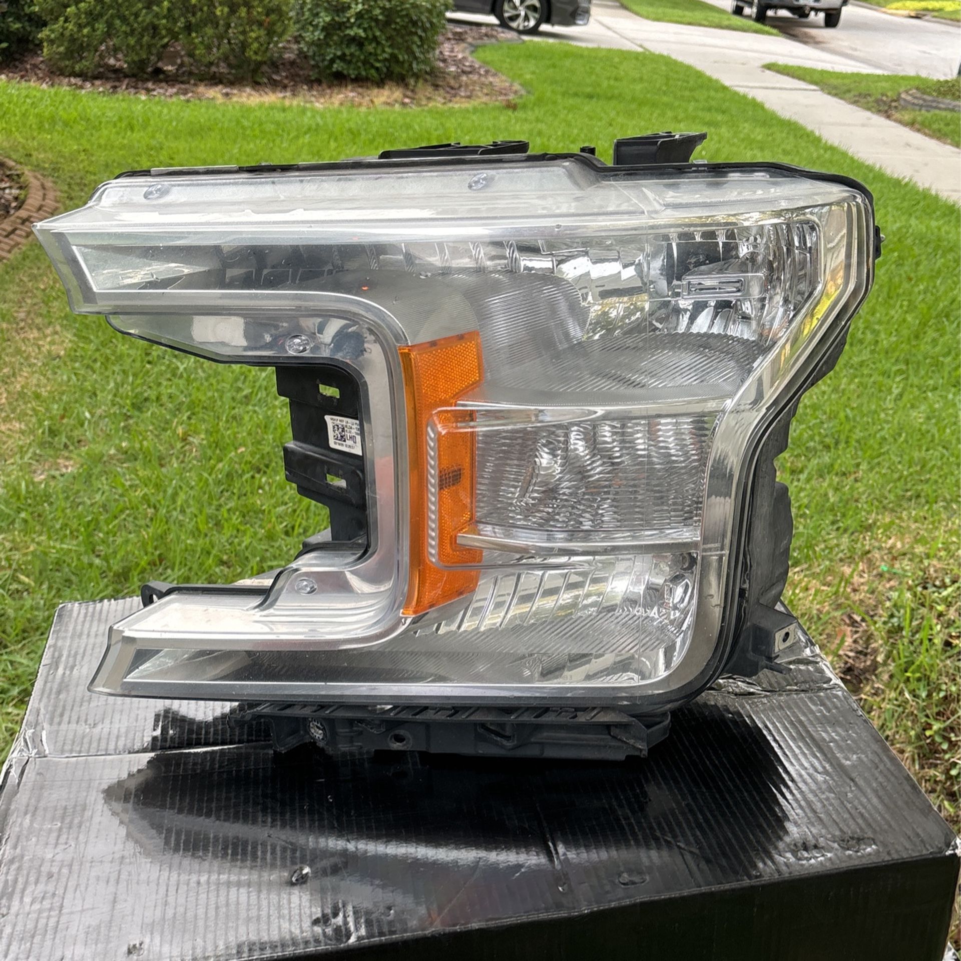Used Ford F-150 Factory Headlights 2020