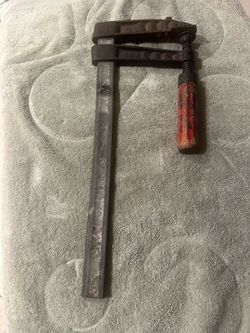 14/15 inch clamp 40$