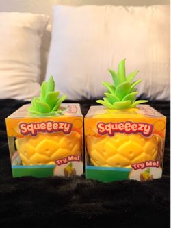 Pineapple squeezy squishy