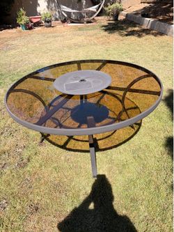 Patio Table with 6 chairs