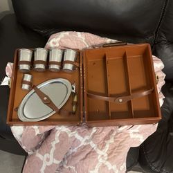 Vintage Portable Wine Bar