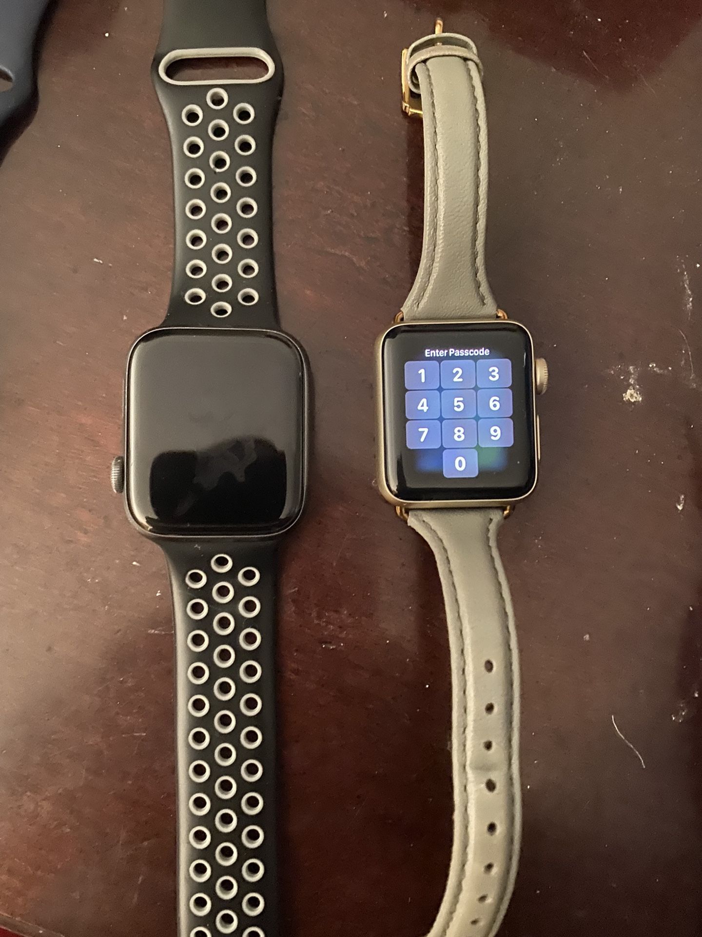 His/hers Apple Watches