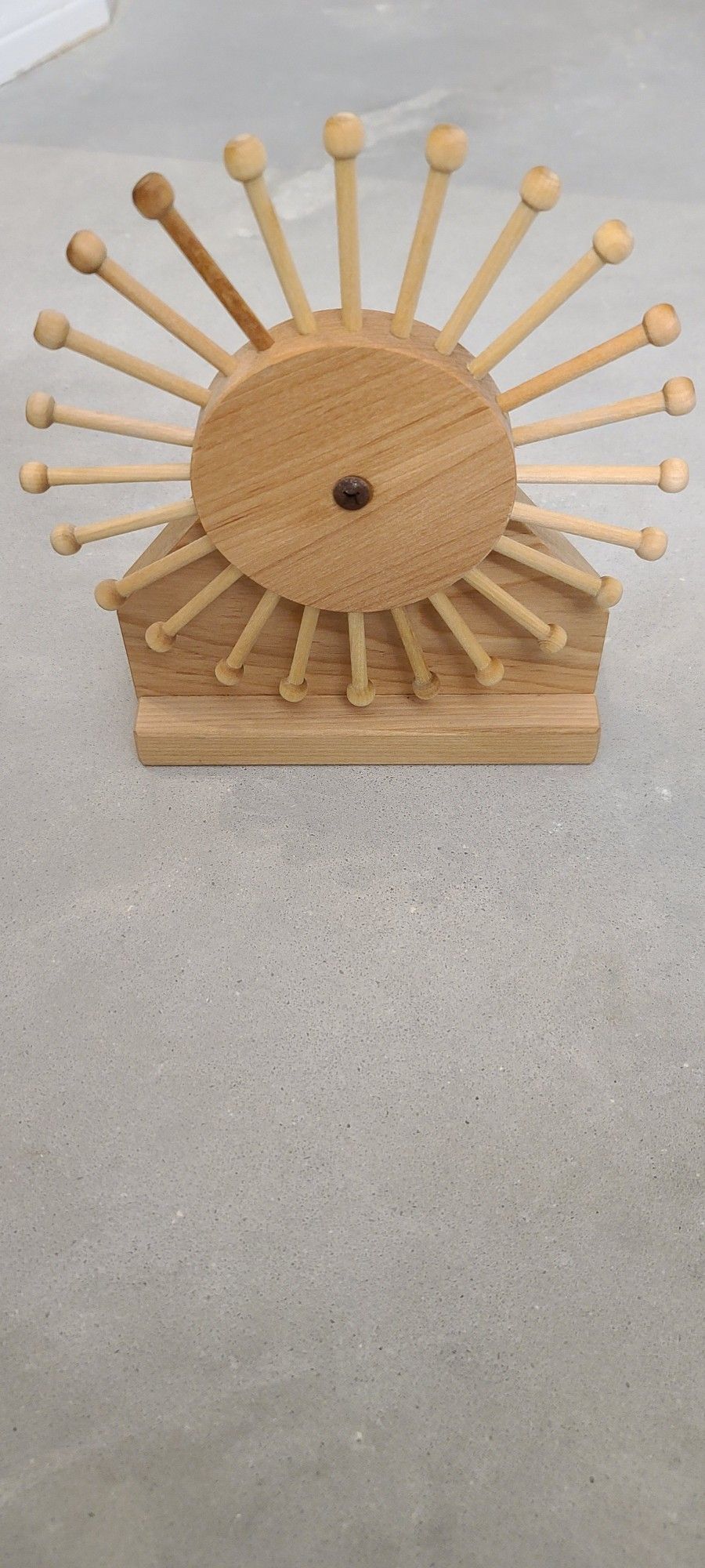 Spinning Rack, Plain Wood Color