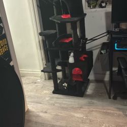 Spooky Cat Tree