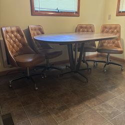 Mid-century Chromecraft Table & 4 Chairs