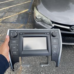 2017 Toyota Camry Factory Stereo