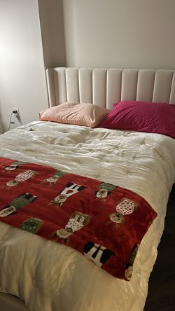 Full Bed with Storage