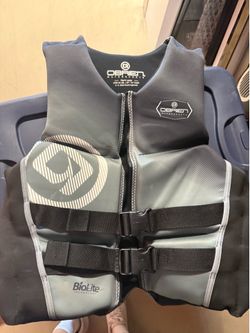 Life jacket adult medium