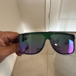 Lot Of 5 Blenders Sunglasses With Cleaning Cloths Cases