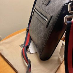 Gucci Messenger GG Supreme Black/Grey