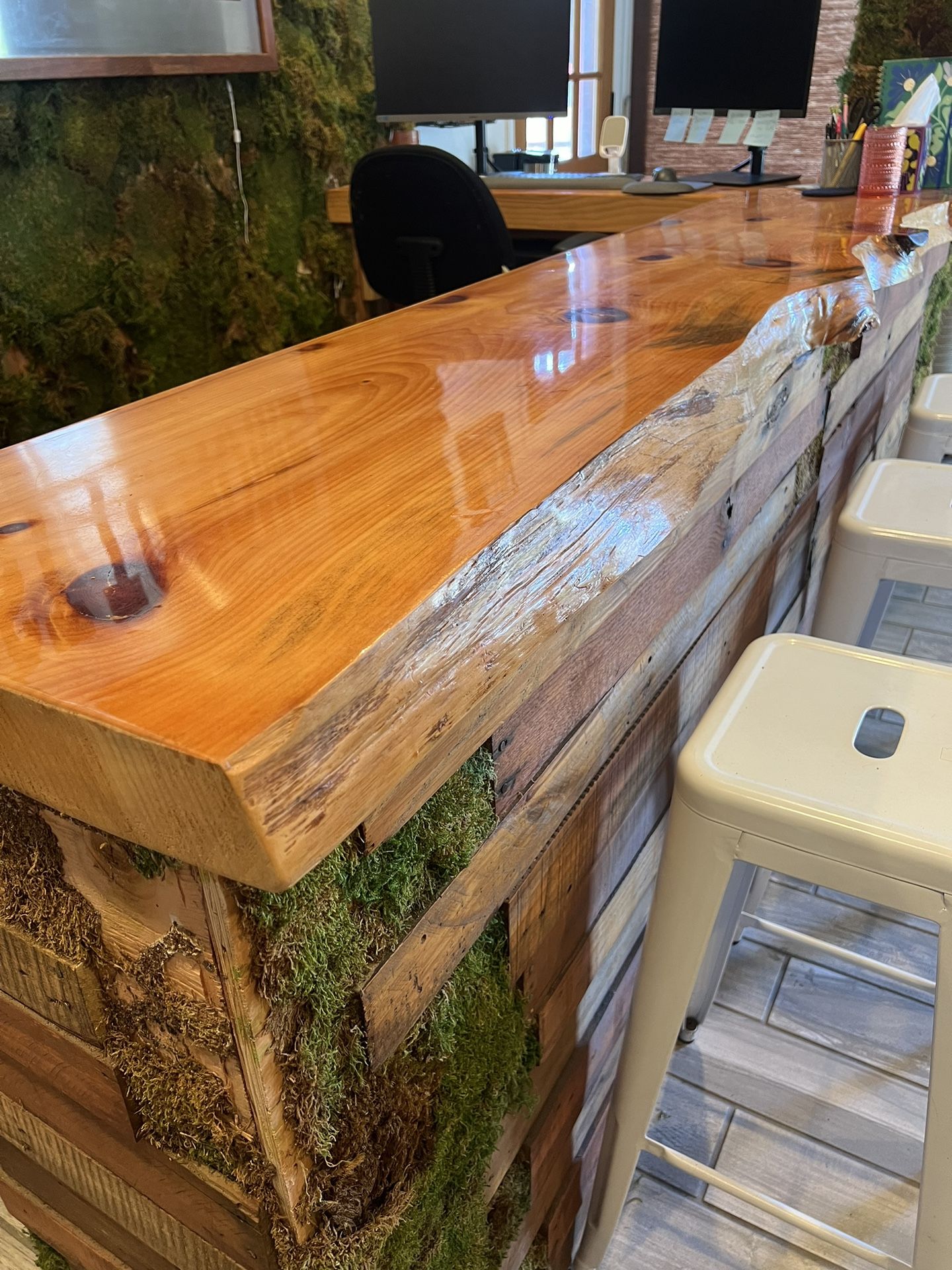 Live Edge L Shaped Bar Top / Desk