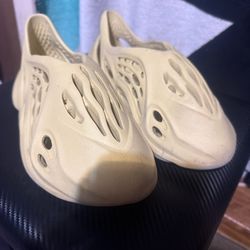 Yeezy Foam Runners