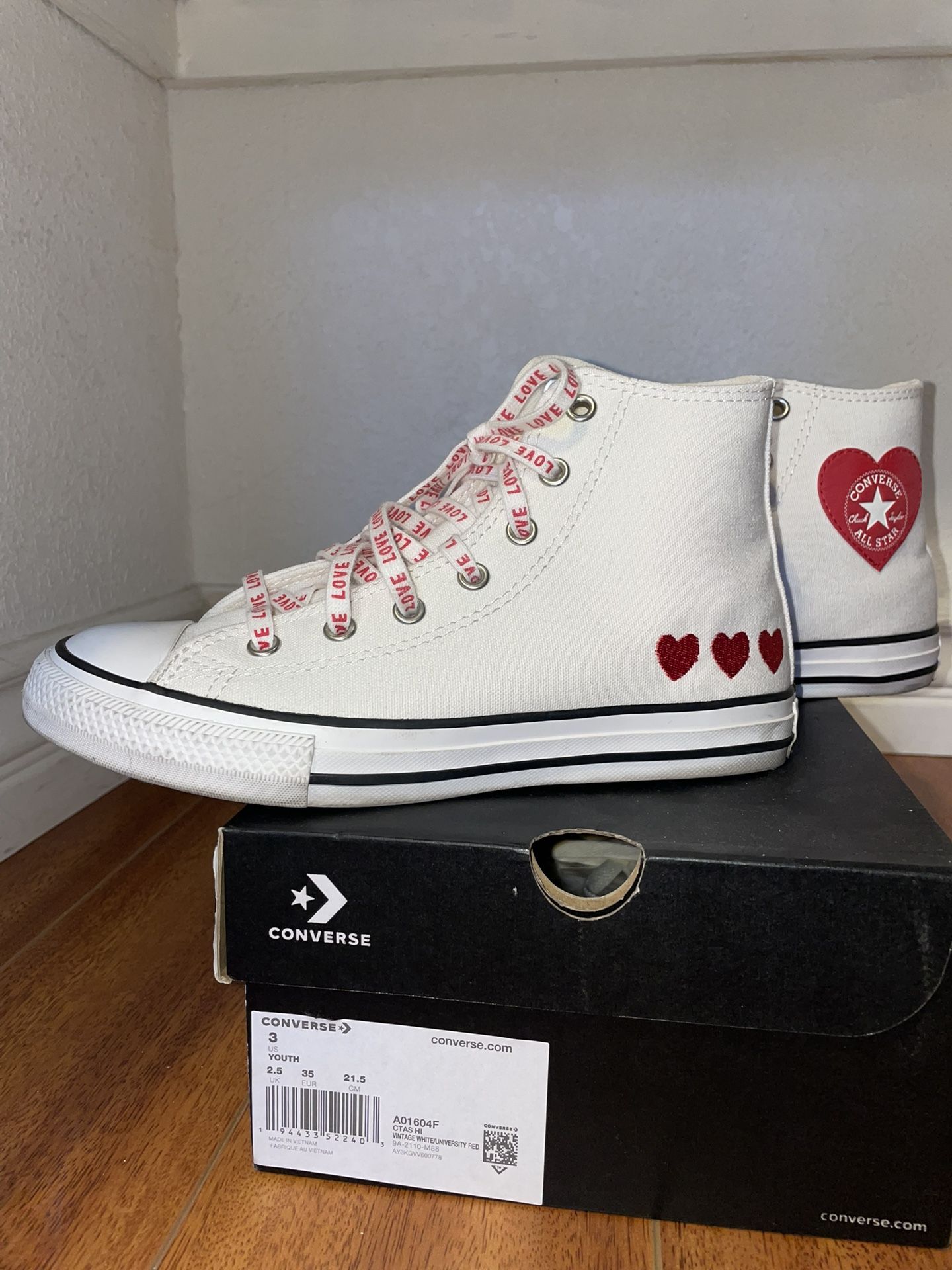 Converse Valentines