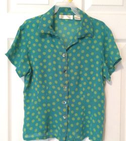 Dress Shirt Size Small