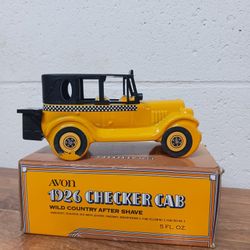 Avon 1926 Checker Cab Wild Country 
After Shave 5 FL.OZ
#41407