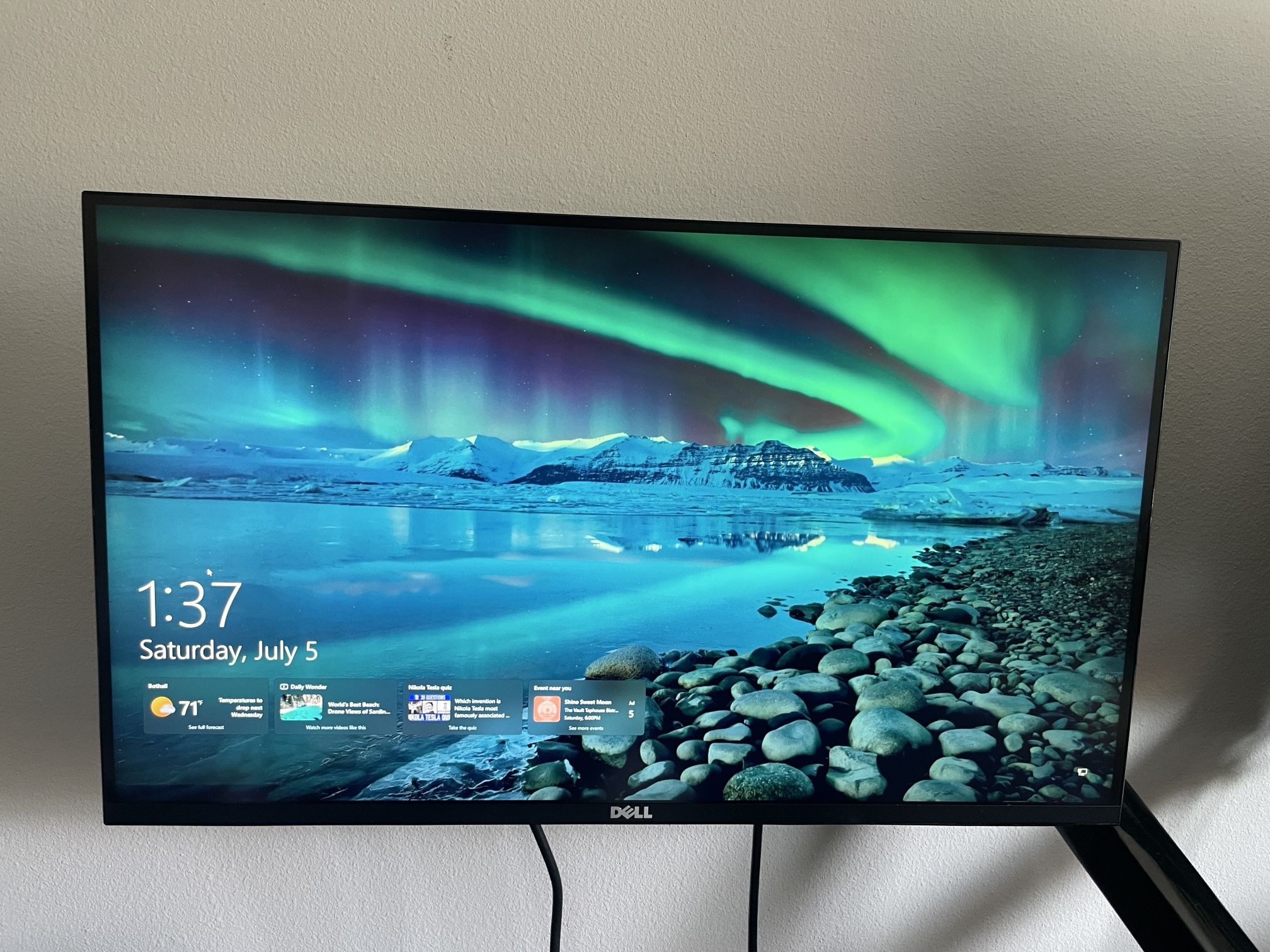 Dell S2716DG Gaming Monitor