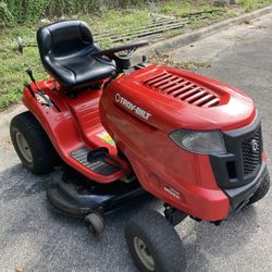 Troybilt Bronco Mulching Tractor 42 Inch Riding Lawn Mower