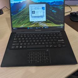 Asus Vivobook Laptop