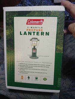 New in box 2 mantle propane lantern