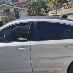 2018 Accord Door Glass