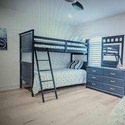 Bunk Beds And Matching Twin Bed