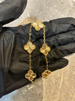 Van Cleef & Arpels Vintage Alhambra Gold Bracelet