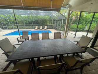 Luxury Castelle Patio Dining Set – Seats 8