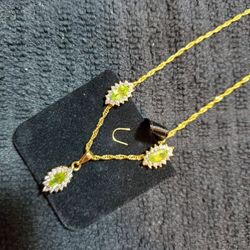 Necklas , Charm & Earrings .. NEW