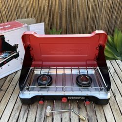 Camp Chef Mountain Series Everest 2X High Output Two-Burner Camp Stove Lid Doubles as Windscreen