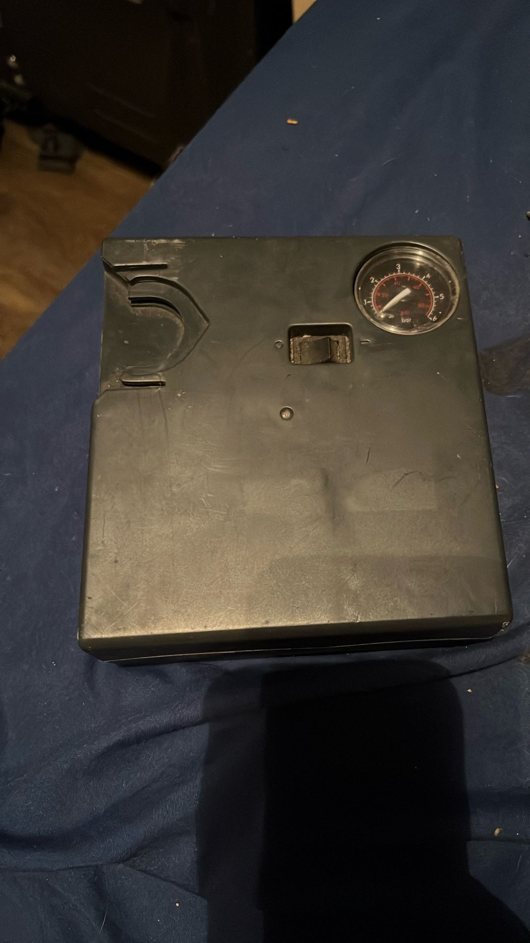 GM air compressor