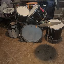 Huge remo and additional drum set